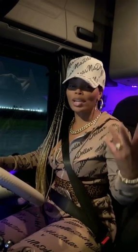 The Most Surprising Thing I Learned As A Semi Truck Driver On Night Shift