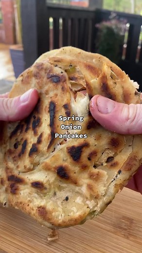 Easy Spring Onion Pancakes Recipe - Food TikTok