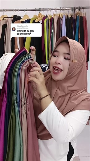 Inspirasi Hijab Bergo dan Tutorial Gaya Hijab