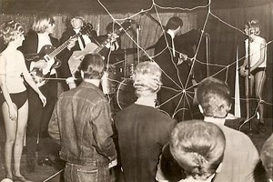 Meet The Spiders: Alice Cooper’s Garage Punk Band - Bloody Popcorn