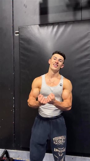 Drew Davies | Fitness Coach on Instagram: "You’re training biceps wrong, dumbass ⬇️ You’re not “not growing”. You’re just doing ego reps with trash form and calling it a workout. Here’s why your arms still look like pencils You swing the weight and the front delt does half the job You start every set already exhausted because you rush the setup You curl too heavy, too fast, with zero tension You “feel it” in your forearms because your wrist position is cooked You stop the rep where it gets hard,