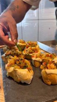 Bruschettas (Jantar dia dos namorados gastando pouco)