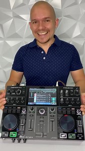 Hablemos de la DENON prime go; 1. La consola Dj más portable del mundo, pequeña, con pantalla y batería. 2. Se ve que esta hecha para durar, acabados metálicos 3. Me gusta esa pantalla de 7”, táctil y resolución brutal 4. Trae wifi, puerto usb, puerto sd, salidas profesionales de audio ¿QUE NO ME GUSTA? 1. Ojalá fuera más económica 2. El tamaño de los platos 3. Me gustaría más efectos DENON prime go, disponible en nuestra tienda Elite Store dj. Envíos a todo colombia #dj #denonprimego #tiendadj 