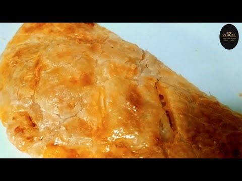 Super Cheese Tandoori Chicken Calzone Recipe