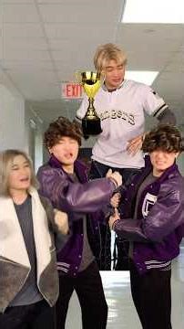 2000s teen Disney movie trailers be like