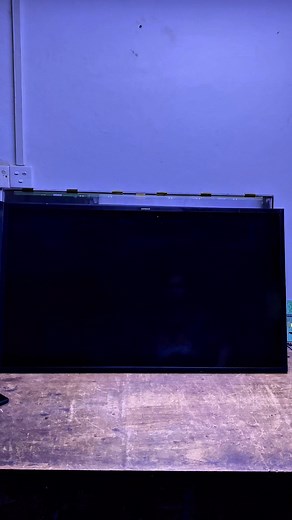 303K views · 4.3K reactions | Tv Samsung Blank Display #tv #samsung #electronics #repair #engineering #LCD | Jupri Latua Simbolon | Facebook
