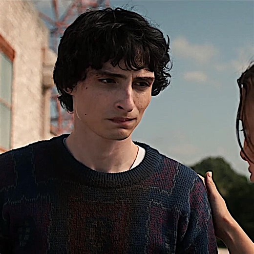 living up to my user once again #mikewheeler #mikewheeleredit #strangerthings #strangerthingsedit #fyp season five finn wolfhard byler edit viral mileven s5