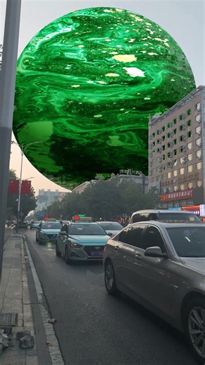 I saw a planet landing, do you know which planet it is? #SpecialEffects #Astronomy #Relaxation