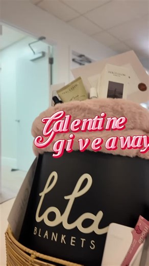 SUNNY SPRAYS | Lake City Spray Tans on Instagram: "How to enter: - follow @sunnysprays_ - like & share this post to your story - tag 3 friends below ☀️ any spray tans booked from January 1-February 13th for future use receive an additional entry. 💃🏽 winner will be announced on Galentine’s Day, Friday, February 13th the goods: - large Lola blanket - Rhode skin eye patches, lip peptide and snap on phone case - cutesy pink hair clips - 2 contour spray tans with red light bed session - at-home dol