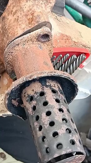 389K views · 1.3K reactions | Screw extractors, also known as thread extractors or easy-outs. These are specialized tools used for removing stripped, damaged, or broken screws, bolts, or studs #screwextractor #hardwaretools #foryoupageシforyou #PowerTools #shortsfeed | ToolTrek999 | Facebook