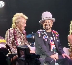 Watch Rod Stewart & Boy George Sing 'The Killing Of Georgie' At Joint Tour Opener
