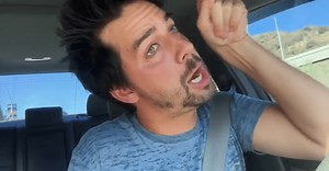 Christian Comedian's Hilarious Take On Worship Music And Road Rage - Video