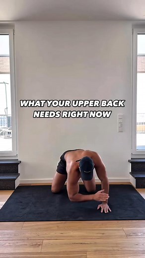 FULL BODY MOBILITY PROGRAM 🔗 in bio Upper back pain? If you’re feeling stiff and tight in your upper back, exercises like these might help relieve pain and stiffness. This exercise improves thoracic spine mobility, which may help reduce tension, especially in your upper back and neck. Try this one and let me know how your back feels! | Fitness Workouts