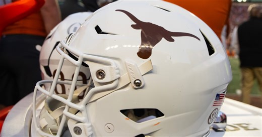 Texas QB plans to enter Transfer Portal