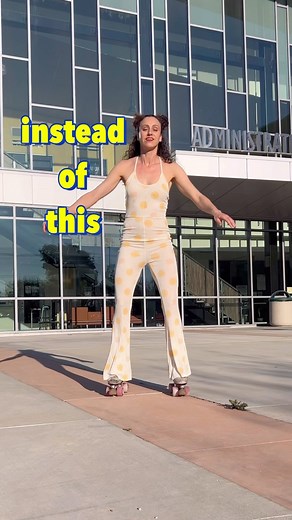 18K views · 33 reactions | How to skate like a pro for beginner skaters. Just got skates? Let’s start with the basics. Get ur feet under. No wider than hip width. Bend ur knees and get ur shoulders in line with your heels! U can do it | Kim Manning | Facebook