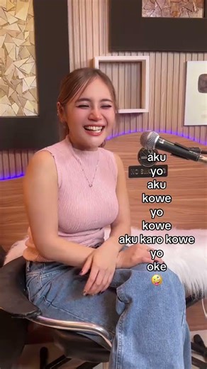 😊