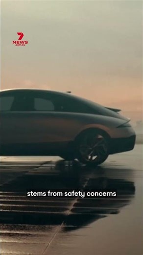 Electric door handles on cars under scrutiny