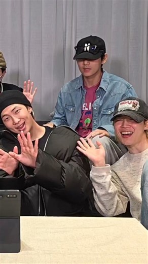 ⟭⟬𝐁𝐚𝐧𝐠𝐭𝐚𝐧💜𝐒𝐨𝐧𝐲𝐞𝐨𝐧𝐝𝐚𝐧⁷ ⟬⟭»»ⁱⁿᵈⁱᵃⁿ✩𝐁𝐓𝐒✩ᵃʳᵐʸ»»🔍⍤⃝🔎 on Instagram: "🐿️ Everyone, we turned on a live. It’s been a while, hasn’t it? BTS: *waving* Hello! 🐥 We are... BTS! 👐 🐿️ Did we change our greeting to that? 🐨 *to Jimin* Try it again! 🐥 We are... BTS: BTS! 👐 🐿️ Should we do it that way now? 🐻 No, how about, “Baaaaaaaaaaang” *slowly and then quickly does the BTS finger guns* 🐰 *joins in* 🐿️ This is the first live since we did the New Year Countdown, isn’t it. BTS: