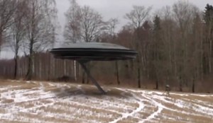 I really can't believe this #fake #UFO footage is still viral with million views and thousands of shares. Don't forget that fake video is from YouTube channel named "Alien Unleash" that published many similar hoaxes using CGI. | UFO of Interest