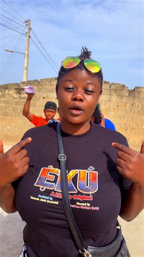 Behind the Scenes: ÈKÚ Filming