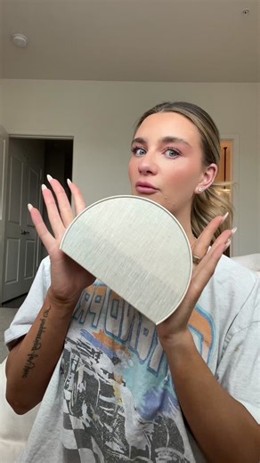 hatch alarm clock review🫶🏼 #hatchalarmclock #hatchclock #hatchalarmclockdupe #hatchalarmclockreview #hatchalarm #sunrisealarmclock #sunriseclock #greenscreenvideo