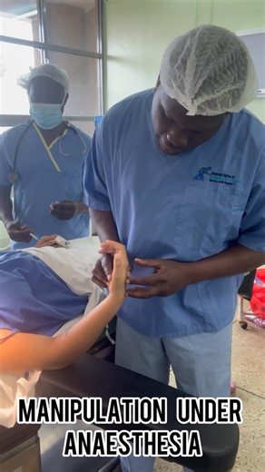 Ezekiel Oburu on Instagram: "💪🏾 Stiff Elbow? 👉🏾 We sometimes fix it with Manipulation Under Anesthesia 💉 Patient asleep 🦴 Elbow gently stretched 🙌🏾 Motion restored #Orthopaedics #ElbowCare #JointHealth"