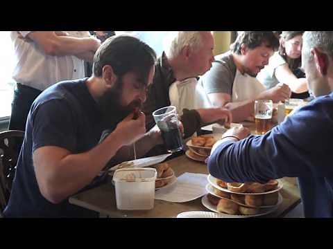 The Yorkshire Pudding Eating World Championships | BeardMeatsFood