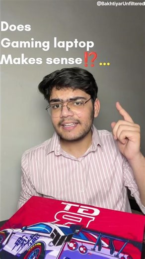 Kya aapko macbook leni chahiye ya gaming laptop ❓🔥 #shorts #viral #viralshorts #gaminglaptop#gaming