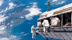 NASA astronauts set for spacewalk after unforeseen delay | The Jerusalem Post