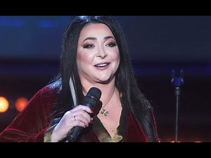 “Новая любовь” : Лолита Милявская улетела на отдых с таинственным незнакомцем. Помолвочное кольцо!