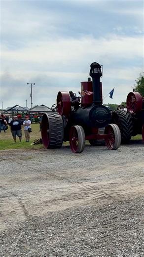Keck Gonnerman steam traction engine tractor #tractorlife #tractorshow #tractor #farmlife #steamengine | Someplace or Another