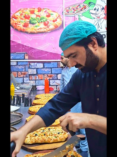 Easy Homemade Pizza Recipe | Delicious & Fun!