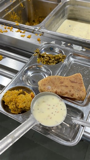 130K views · 2.3K reactions | Gujarati buffet dinner thali #vegthali #gujaratifood | Fun Food Investigator | Facebook