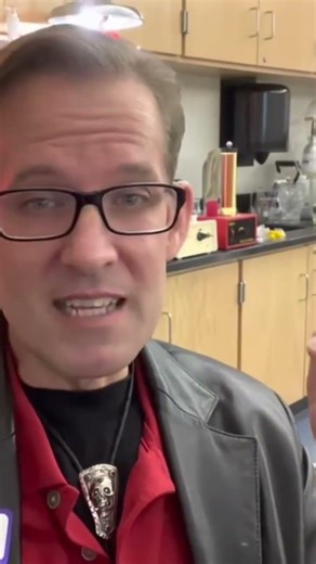 Diamagnetic Grapes in RamZland!🧲 #Diamagnetism #STEM #Experiment #RamZland