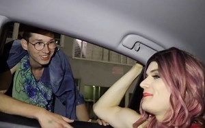 [中字]498期David Dobrik, Vlog小分队新成员Donica和Domonica。