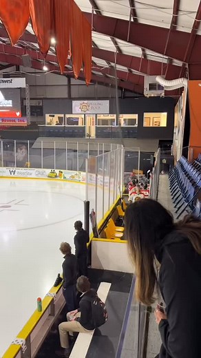 Rookie lap for Connor Hubbard! | New Mexico Ice Wolves 3HL