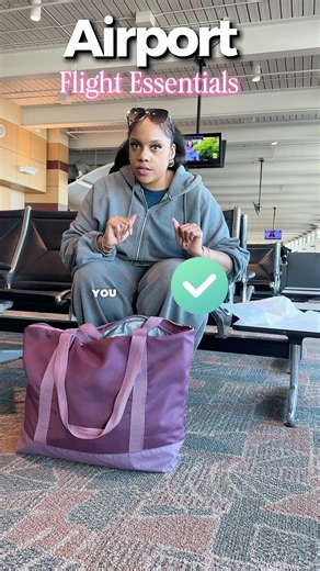 Airport Must Haves: What items are always in your carry on bag? #travel #traveltips #airport #fly