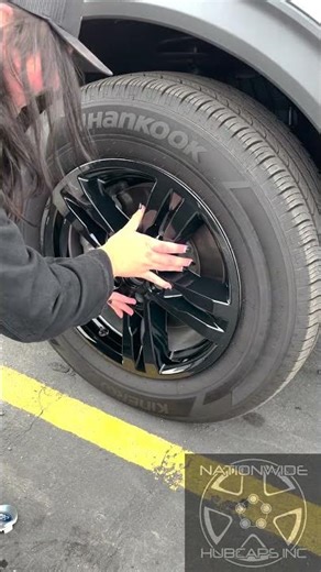 Installing 2020-2024 Ford Explorer XLT Black 18" Wheel Skins Full Rim Covers Hub Caps