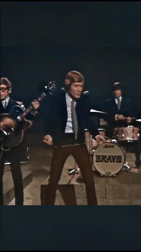 Los Bravos - Black Is Black (1966), In Colour