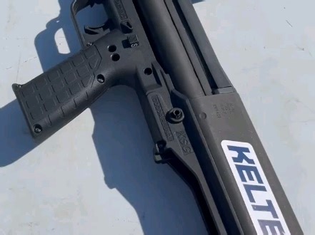 kEL-TEC KSG-12无托霰弹枪实弹射击