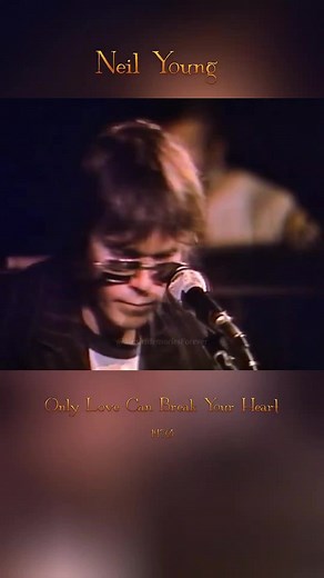 Neil Young Songs from the 70s: Classic Rock and Country Hits