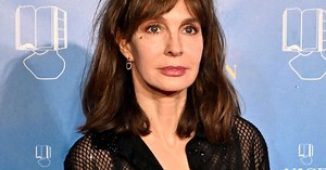 DIAPORAMA Ces stars en tenues transparentes adoptent la tendance la plus glamour des fêtes de fin d'année