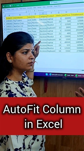 Stop resizing columns manually! ⚡Learn AutoFit Column in seconds and save your time. 🚀#excel.vali