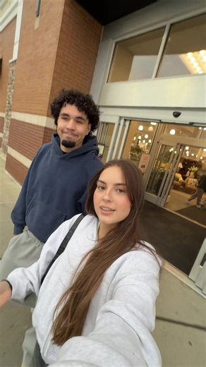 House Decor Shopping Adventure