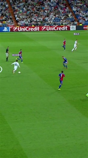 Only two touches allowed 🧠 #UCL | gareth bale