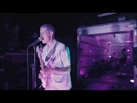 Omar Apollo - Ugotme (live performance)
