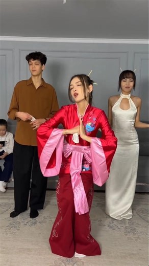 Aruzhan Mambetali🩷🥺Аружан Мамбетали / Аружан Назым / Nazym #aruzhanm #mambetaliaruzhan #dance