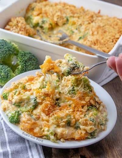 Cheesy Broccoli Casserole