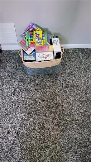 1M views · 10K reactions | I don’t know how long these have existed, but I became obsessed ✨immediately✨ Packing coloring stuff just got SO much better for the kids- no caps to drop!! @crayola | Memories By Meyers | Facebook