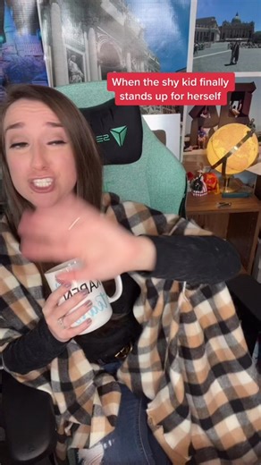 Teacher Roasting Students in Class - Funny School Moments